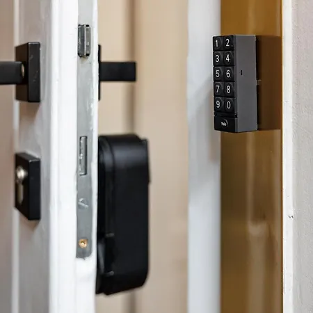 Aries' Collection Luxury Suites Brasov Exterior photo