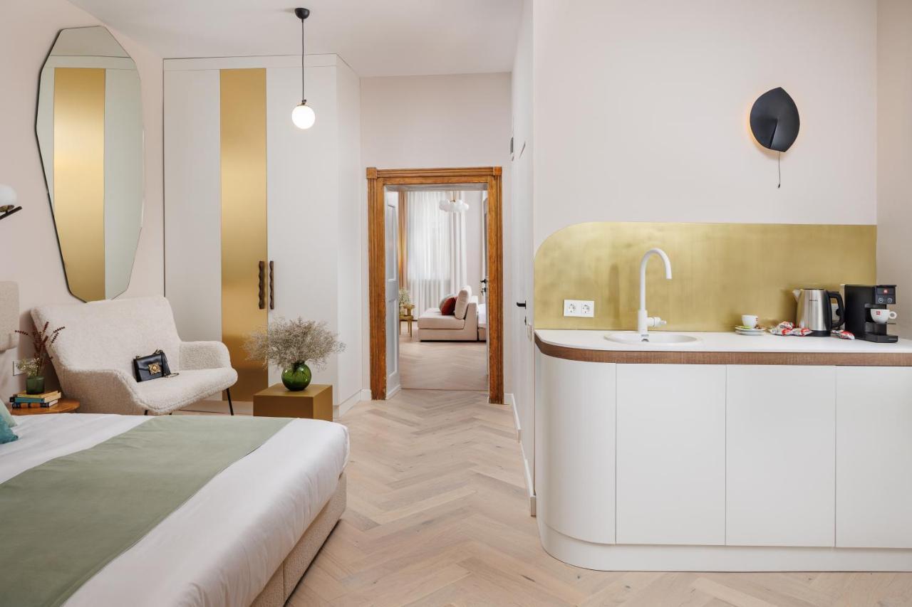 Aries' Collection Luxury Brasov